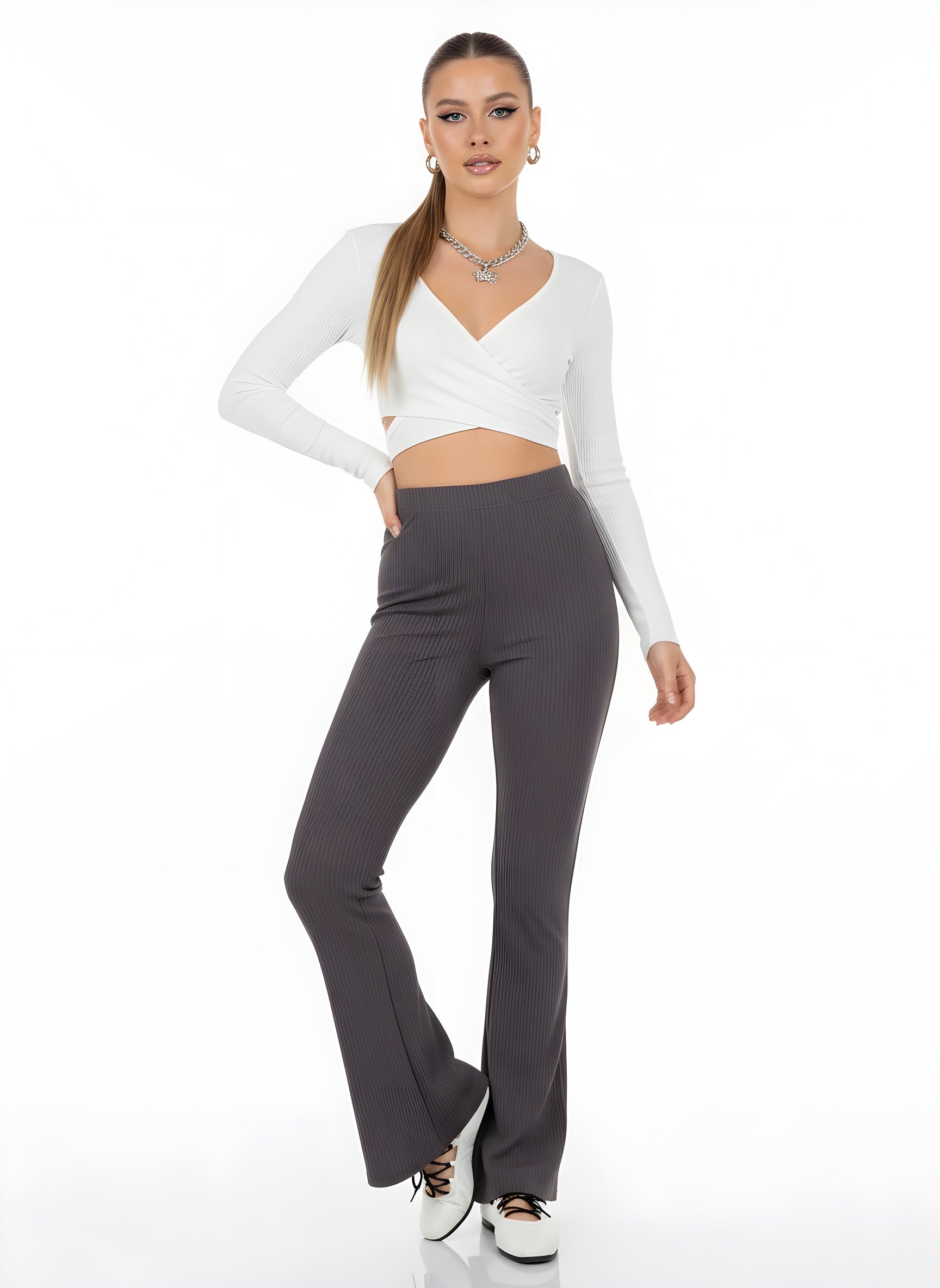 Ribbed Flared Workout Pants